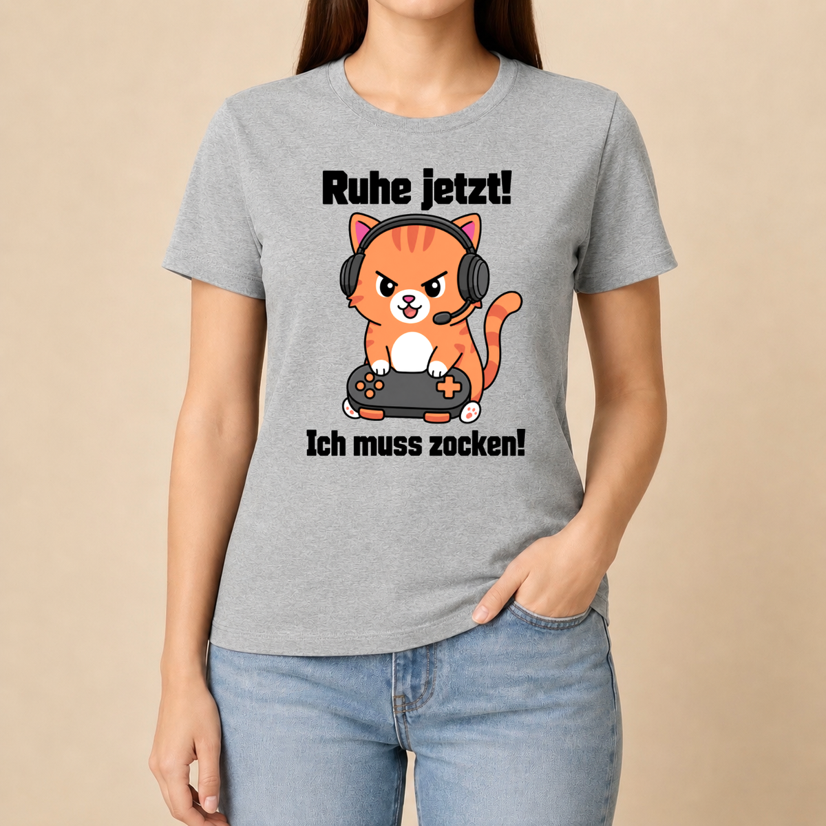Ruhe jetzt! Ich muss zocken! – Unisex T‑Shirt